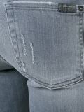 'The Skinny'牛仔裤