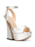 Dree sandals