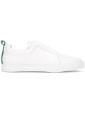 Slid sneakers