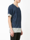layered T-shirt 