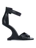 'Cantilevered'凉鞋