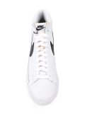 'Blazer Mid Retro'板鞋