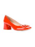 Gigi pumps