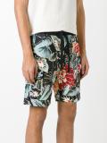 floral print shorts