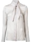 neck bow shirt