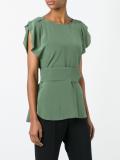 'Moving Emotion' top