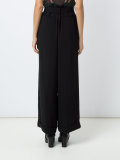 wide leg trousers