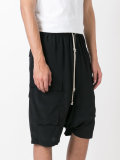 Pod cargo shorts