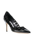 Paza pumps