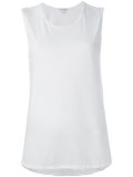 sleeveless top 
