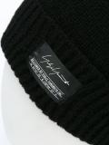 logo plaque knitted hat