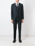 三件式西装套装