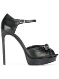Classic Jane bow sandals
