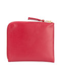 zipped wallet 