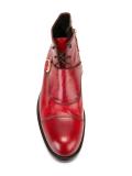 buckled detailing boots