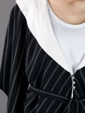 条纹拼色夹克