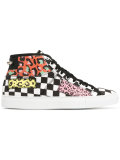 patterned checkered hit-tops