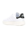 lace up trainers 