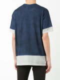 layered T-shirt 
