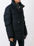 口袋连帽夹克