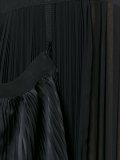 sleeveless V-neck pleated dress