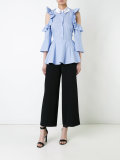 pleated trim hands collar top