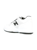 brand side trainers