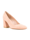 'Mary' pumps