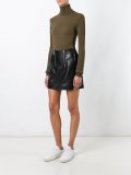 turtleneck knit body