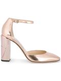 Mabel 95 pumps