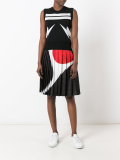 geometric print pleated skirt