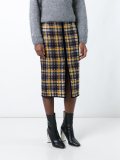 checked skirt 