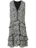 sleeveless dress
