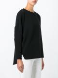 round neck top 