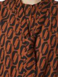 tie detail printed body