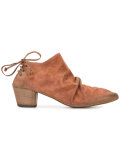 slouched tie-back pumps