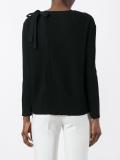 round neck jumper