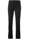 slim-fit trousers 