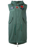 sleeveless hooded coat