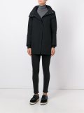 'Laminar' mid coat