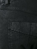 slim-fit jeans 