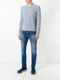 slim-fit jeans 