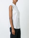 key-hole bib top