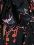 宽松裹腕式长袖荷叶连衣裙