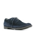 lace-up oxford shoes