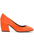 curved heel pumps