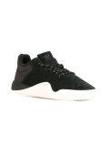 lace up trainers 