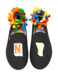 NY pom pom slippers 