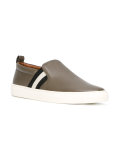 slip-on sneakers 