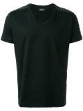 studded shoulder T-shirt 
